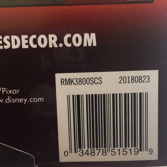 Disney Pixar Incredibles 2 Wall Decals Peel and Stick Package of 23 - Picture 7 of 10